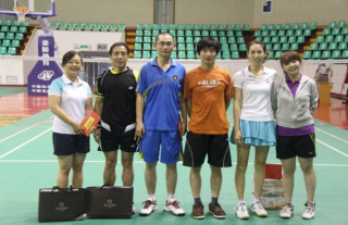 W88优德官网手机版下载公司羽毛球角逐简报