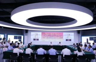 “神”祗忠勤丨回首核电历史，，，，，，，，展望共享未来——天下政协常委王寿君来秦山核电省政协委员会客厅作主题宣讲