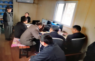 “万”千工程｜集团向导莅临田湾项目部举行视察事情