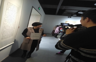 “神”祗忠勤丨喜报：集团公司员工俞晓洁荣获第三届全市女职工书法篆刻作品金奖